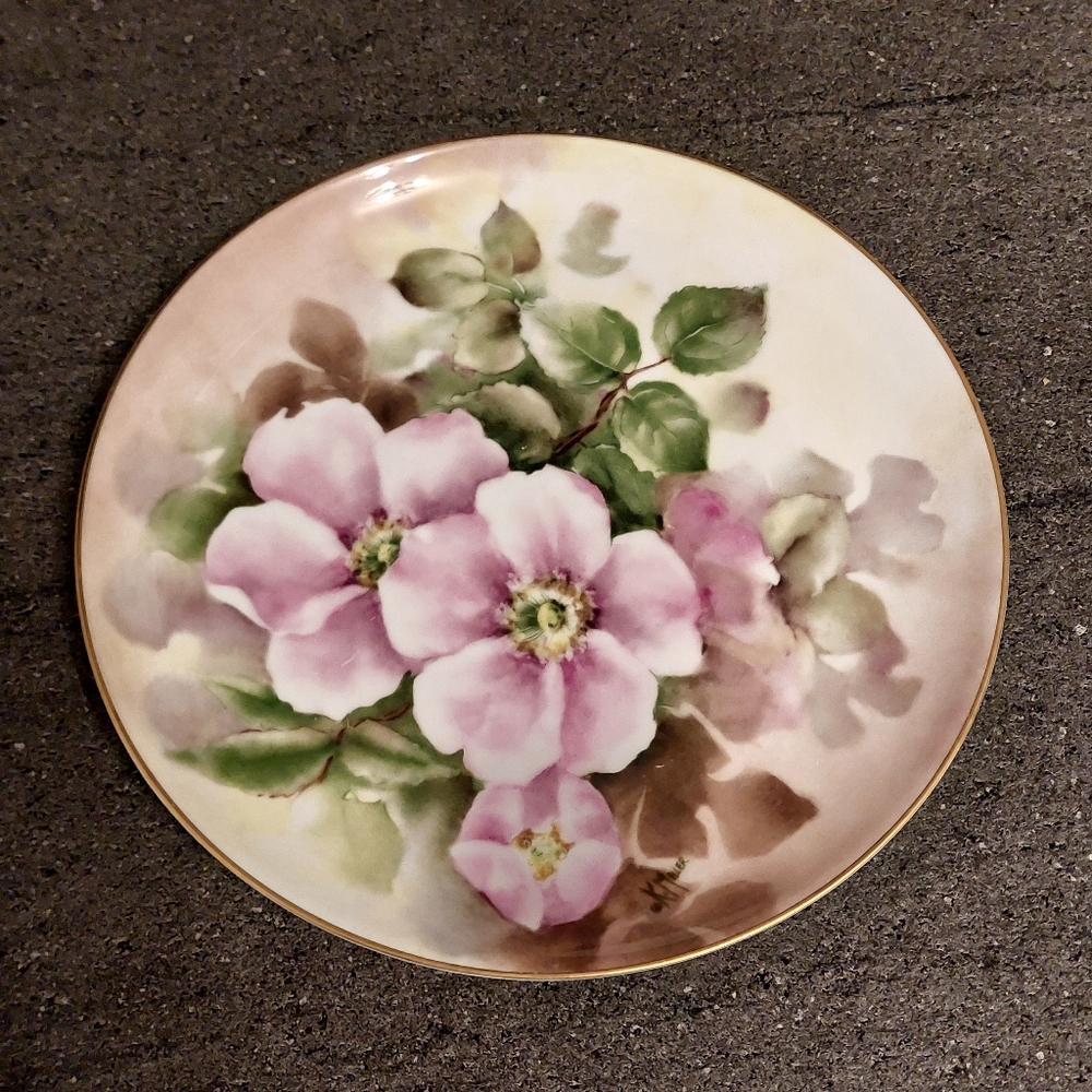 Alberta Wild Rose Sunrise Bone China Collector Plate Provincial Flower Emblem